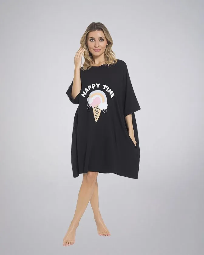 Camiseta oversized de dormir para mulher