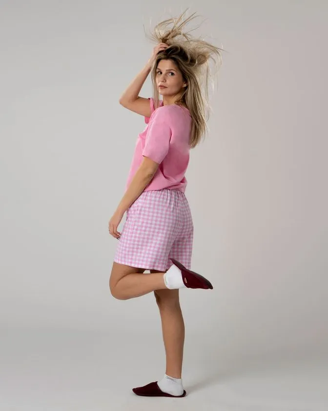 Conjunto de pijama feminino – T-shirt de manga curta e shorts
